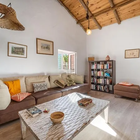 Farm A Do Alho, Herdade Do Funchal 别墅 *